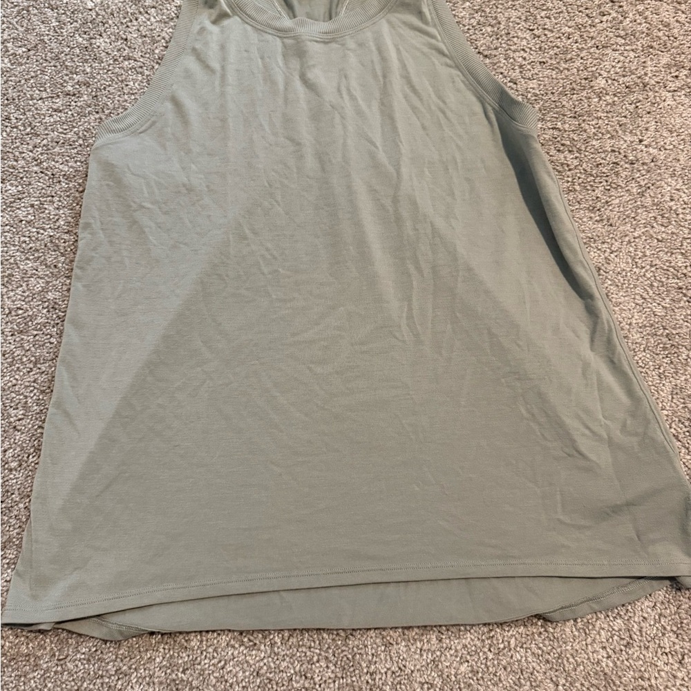 Athleta Women's Tank Top in Soft Green